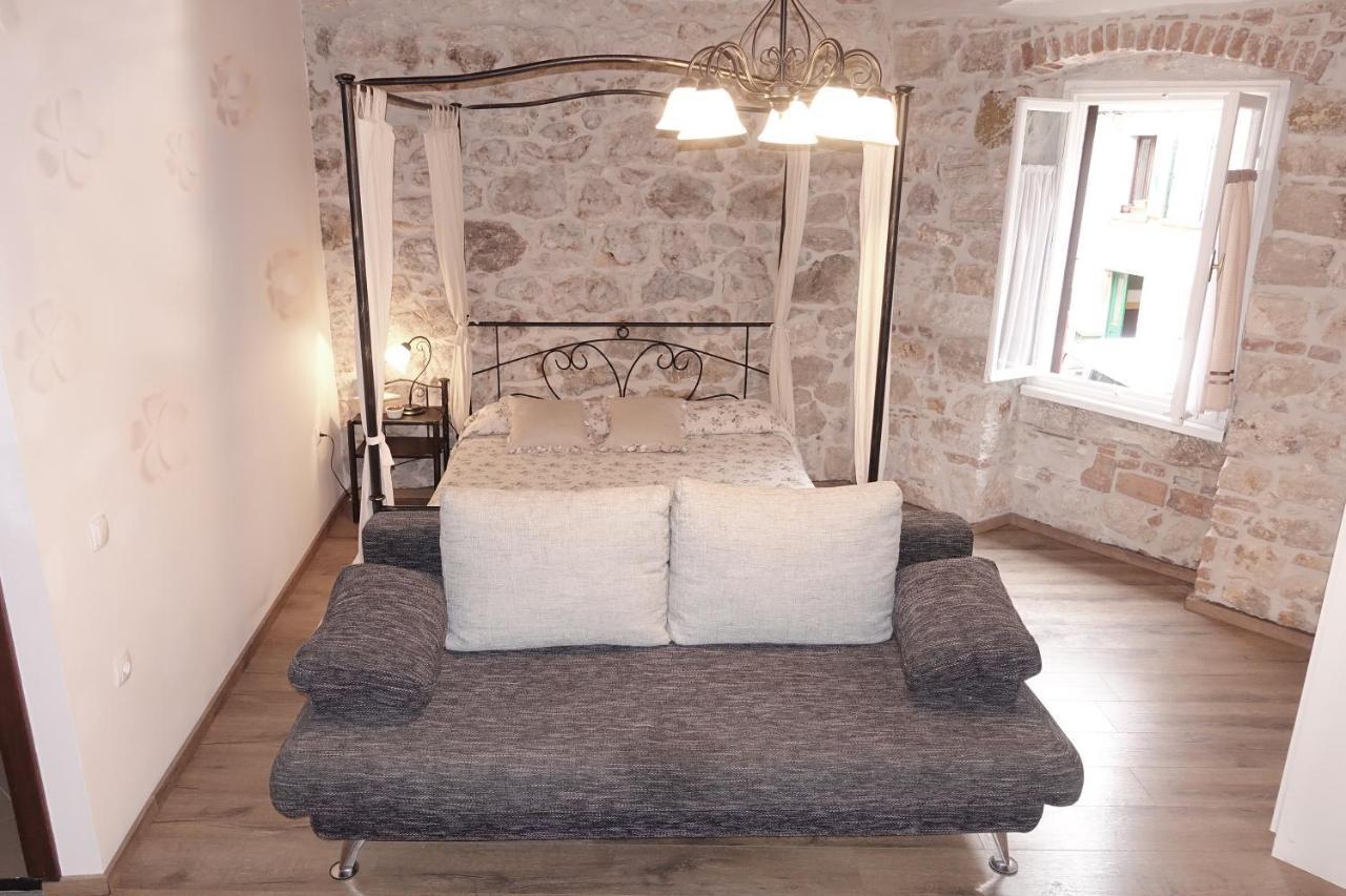 Romantic Apartma