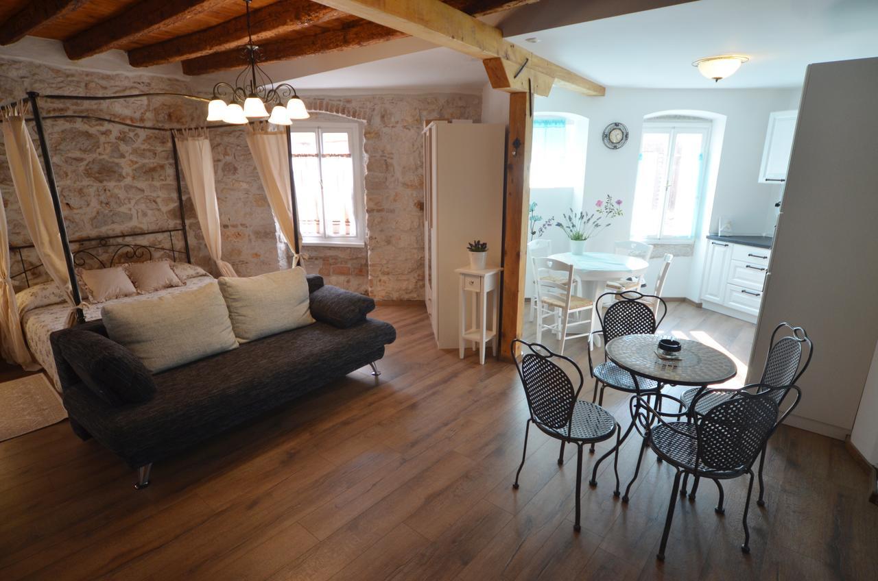 Apartma Romantic *